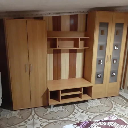 Viktoria Apartman *